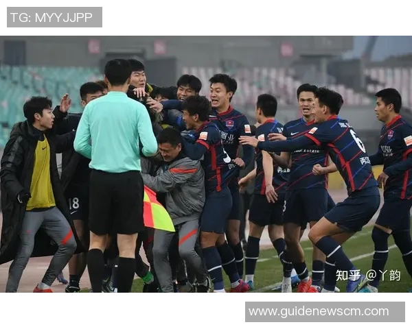 重庆足球队在最新足球力量排行榜中荣登第七名展现强劲实力