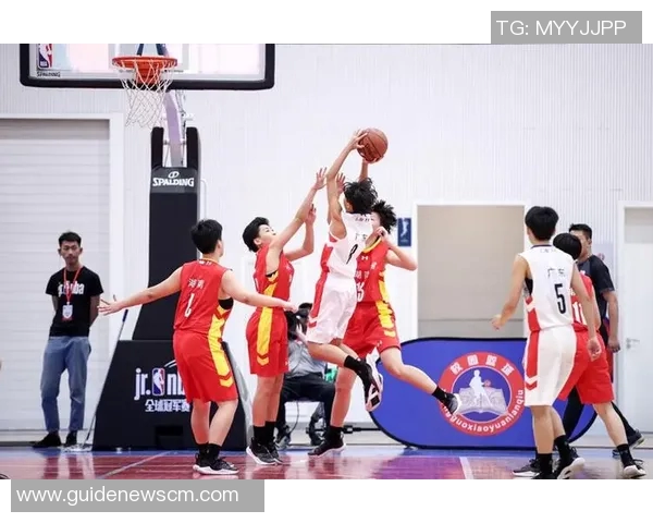 赛后分析：北京篮球队与上海篮球队的比赛节奏及战术对比探讨